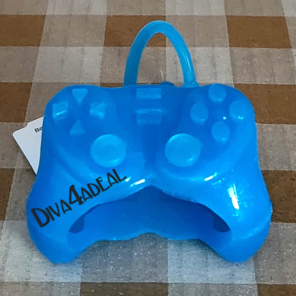 Bath & Body Works BLUE VIDEO GAME CONTROLLER Pocketbac Holder